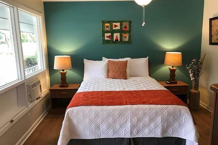 Room 13 of 61