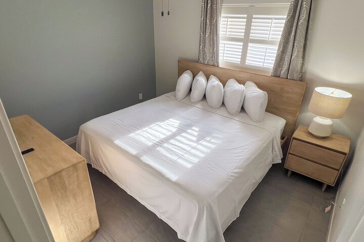 Marco Island Lakeside Inn
