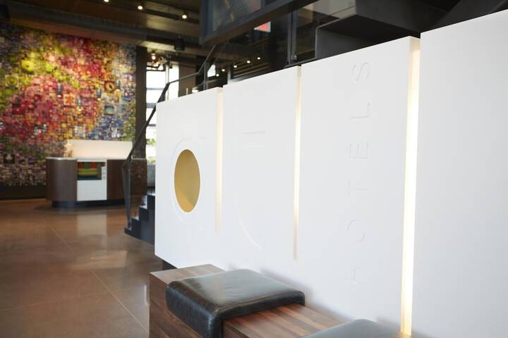 Alt Hotel Toronto Airport