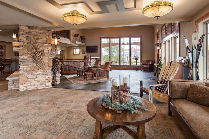 Hotel Interior 10 of 40