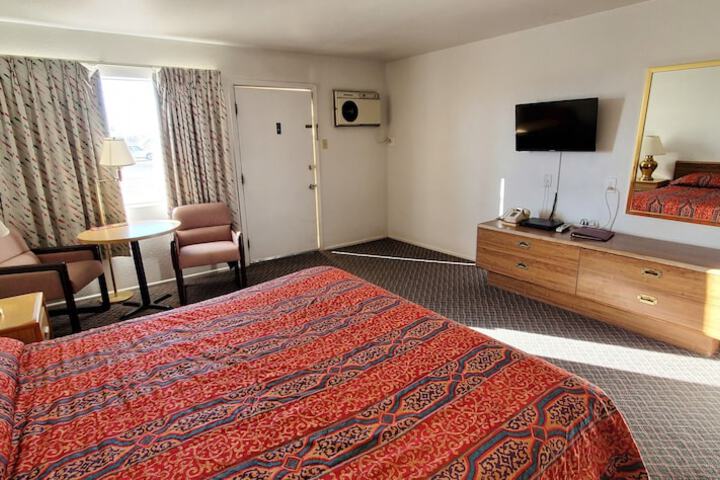 Room 48 of 57
