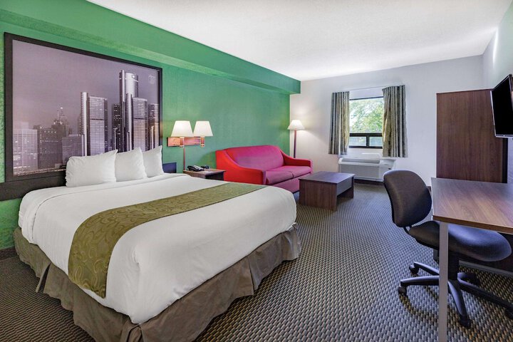 Room 21 of 31