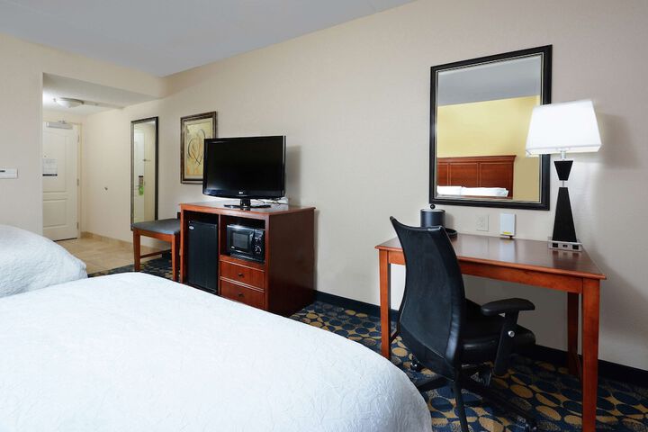 Room 30 of 64