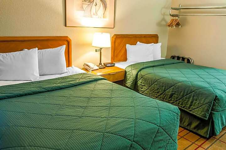 Rodeway Inn East