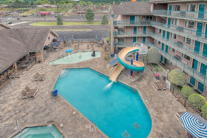 Terrace/Patio 42 of 48