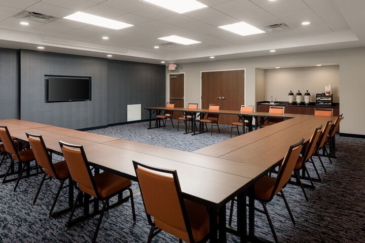 Fairfield Inn & Suites Columbia