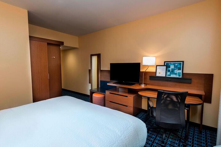 Room 16 of 26