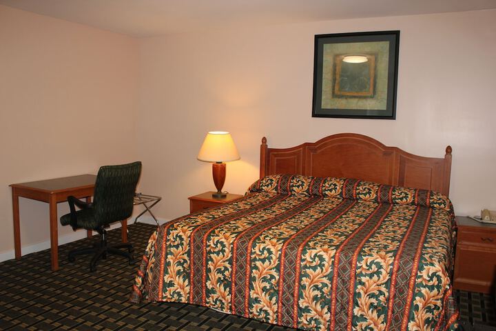 Room 31 of 38