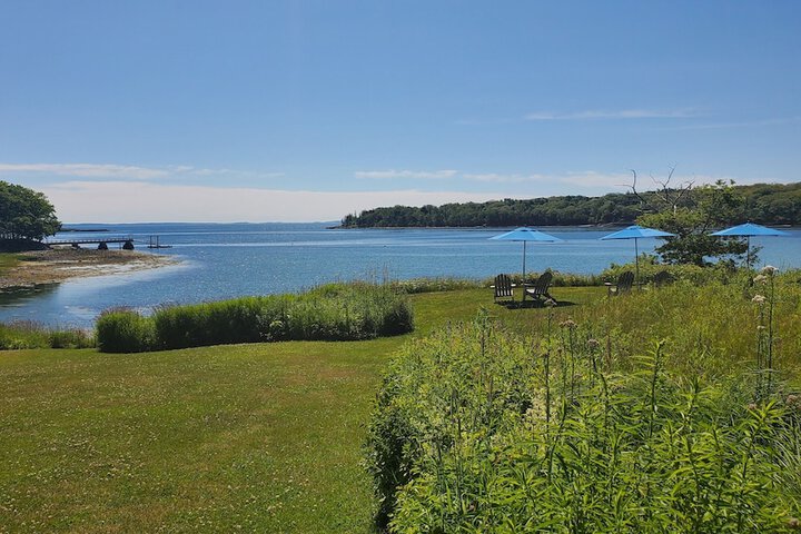 Strawberry Hill Seaside Inn