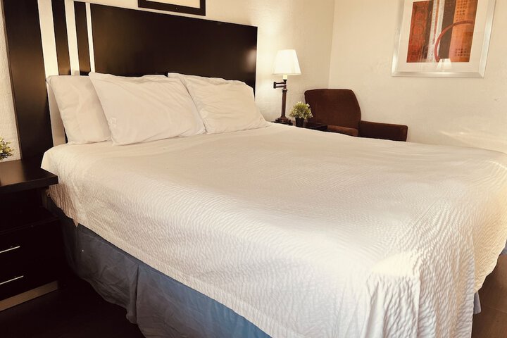 Room 35 of 95