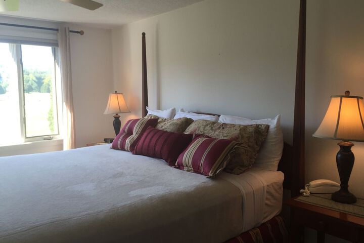 Room 55 of 147