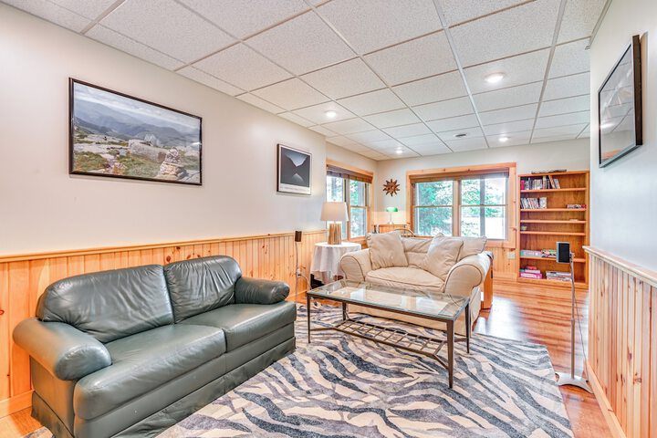 Lakefront Corinth Log Home: Private Dock Fire Pit
