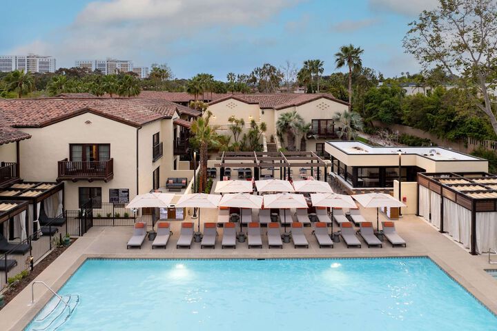 Estancia La Jolla Hotel & Spa