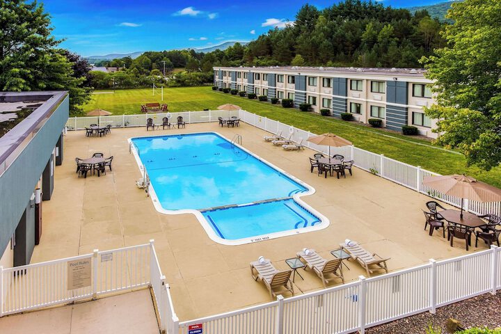 Pool 5 of 42