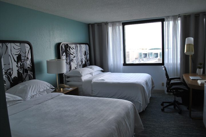 Room 43 of 67