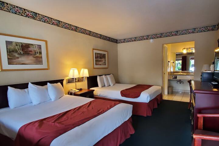 Room 21 of 21