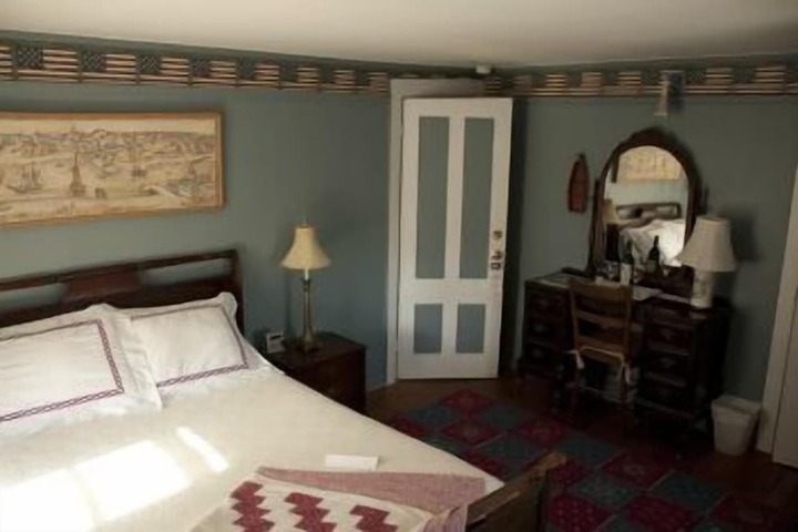 Room 29 of 39