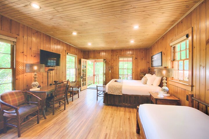 Historic Tapoco Lodge Resort