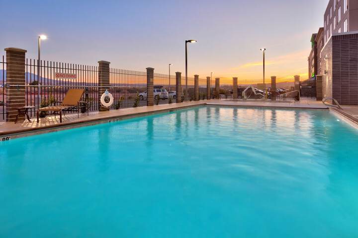 Pool 3 of 42