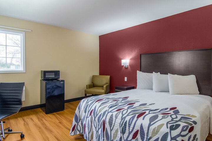 Room 17 of 34