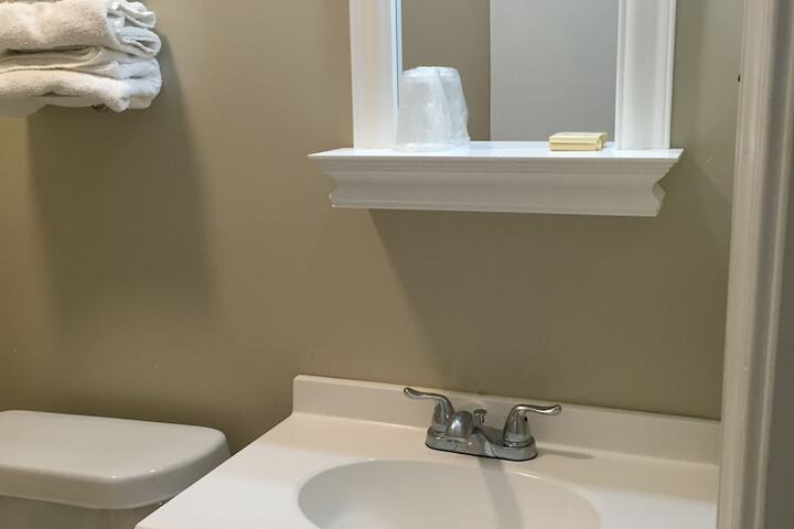 Room 5 of 29
