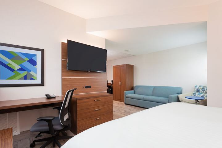 Room 73 of 130