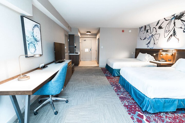 Room 20 of 37