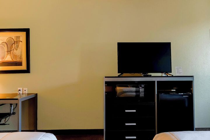 Room 35 of 50