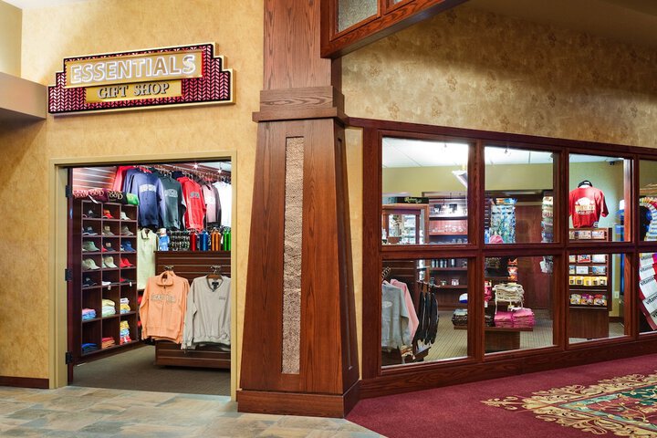 Gift Shop 46 of 48