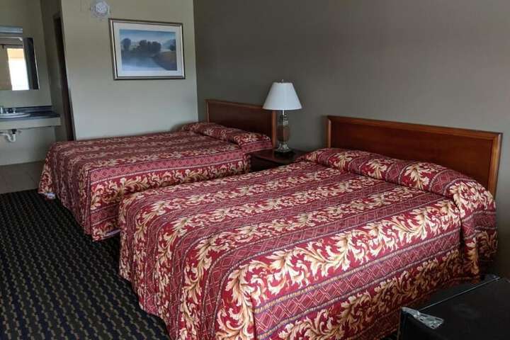 Room 16 of 26