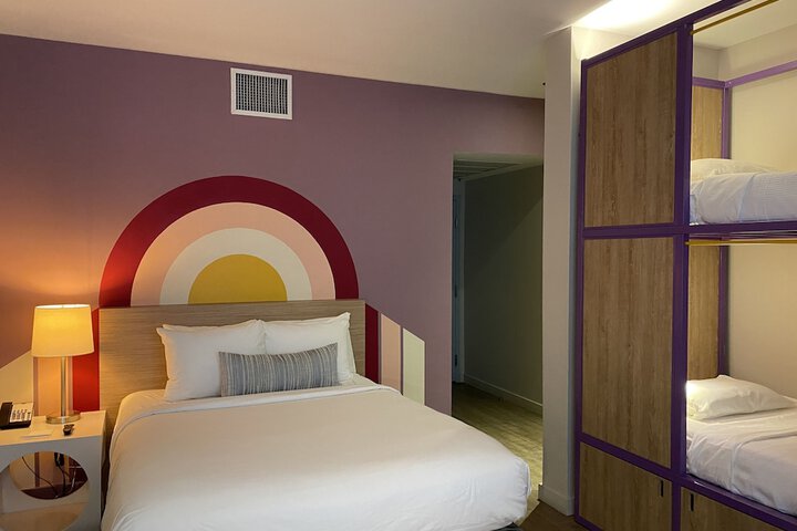 Room 92 of 117