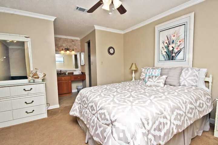 Room 20 of 46