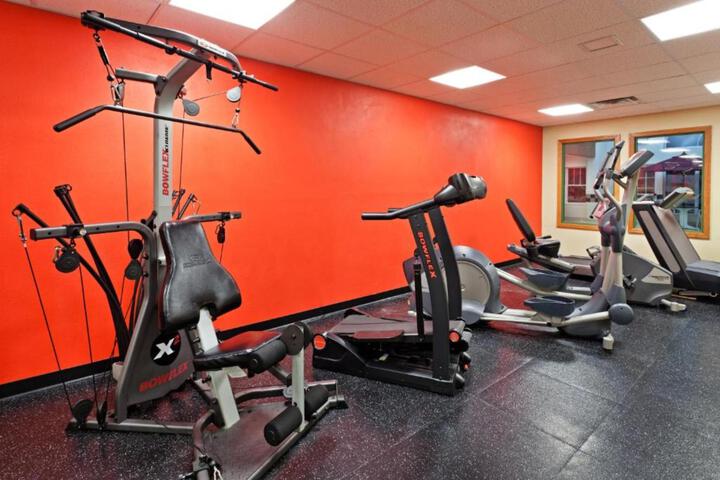 Spark by Hilton Catoosa Tulsa