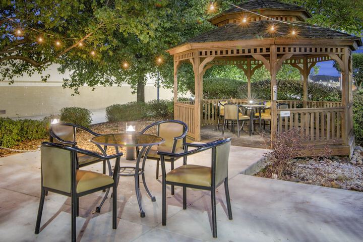 Holiday Inn Express & Suites Longview North by IHG