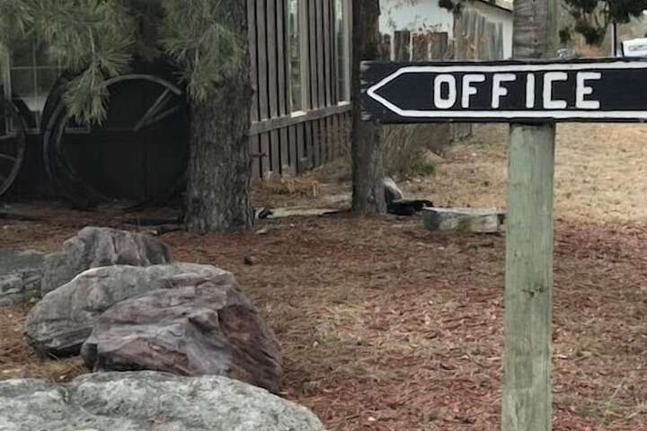 Bunkhouse Motel