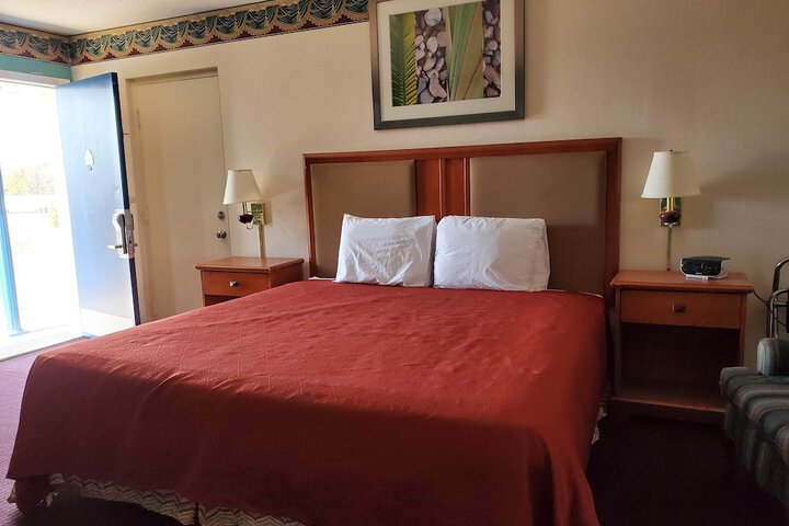 Americas Best Value Inn Wildersville