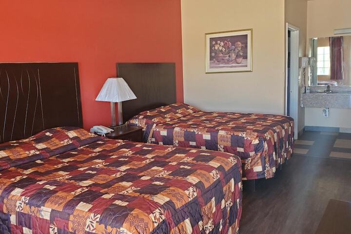 Room 16 of 26