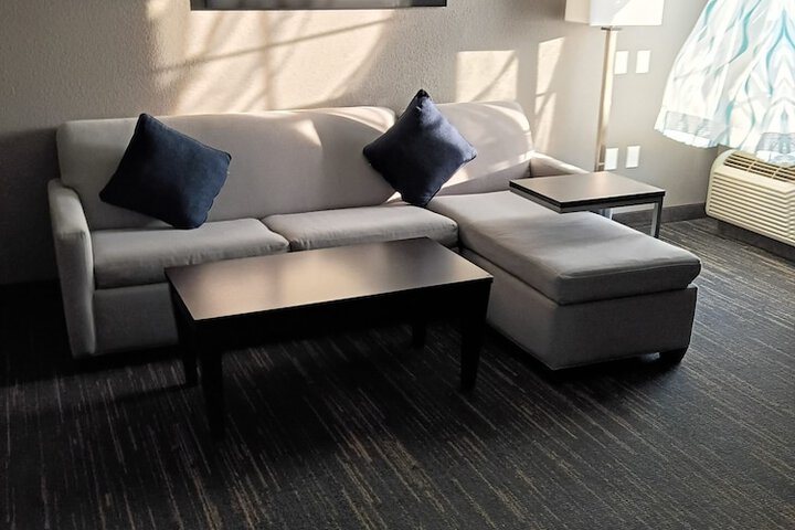 La Quinta Inn & Suites by Wyndham Little Rock - Bryant