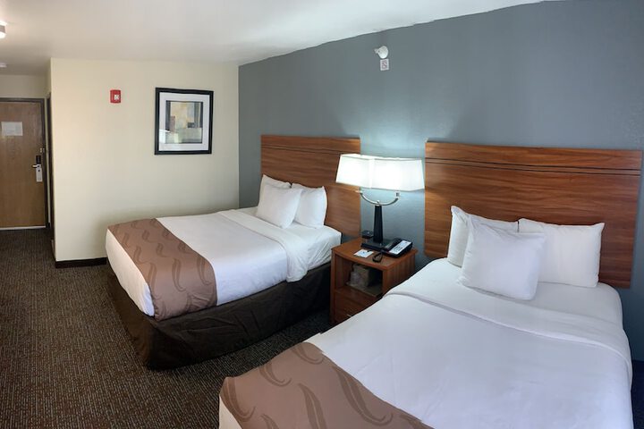 Room 19 of 35