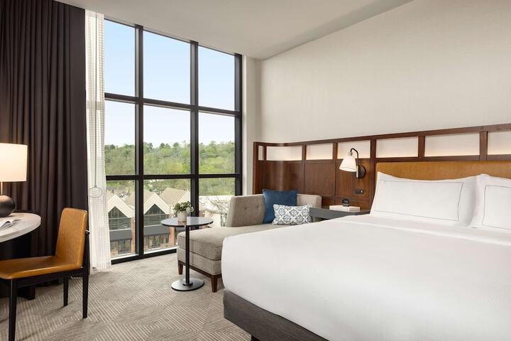 Valley Hotel Homewood Birmingham Curio Collection by Hilton