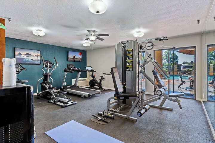 Best Western Plus Executive Inn & Suites