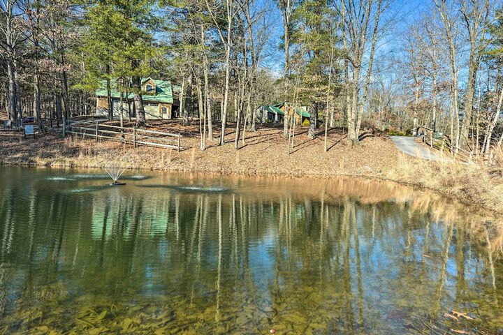 Berkeley Springs Haven w / Sleepy Creek Access!