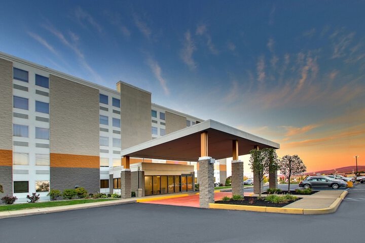Hotel 8 of 55