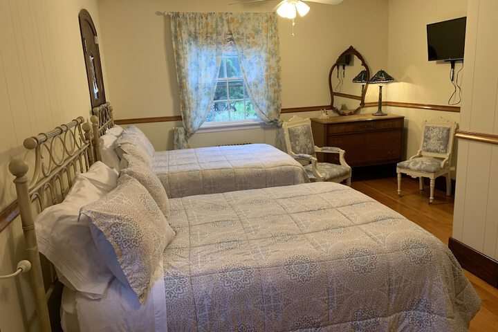 Room 34 of 70