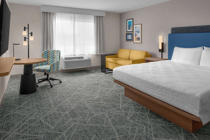 Hampton Inn by Hilton Costa Mesa Newport Beach