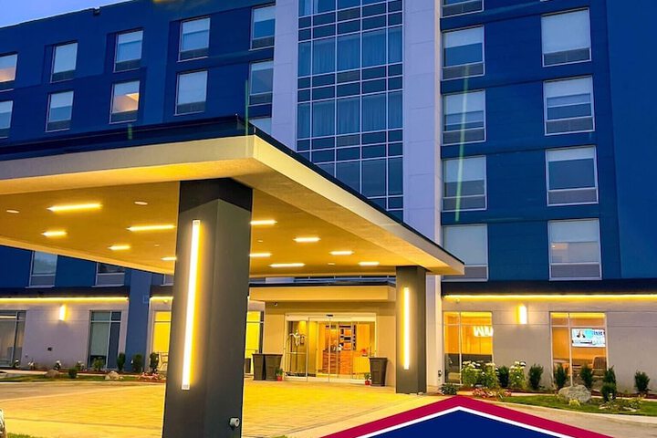 Hampton Inn by Hilton Kingston