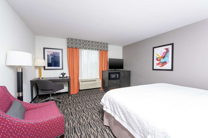 Room 21 of 38
