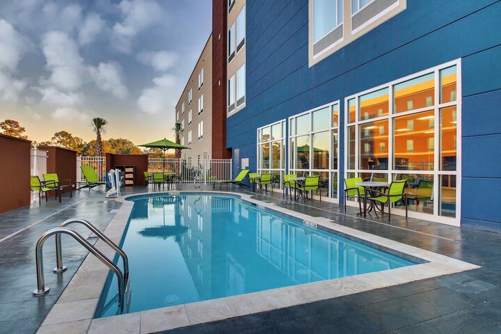 Pool 3 of 27