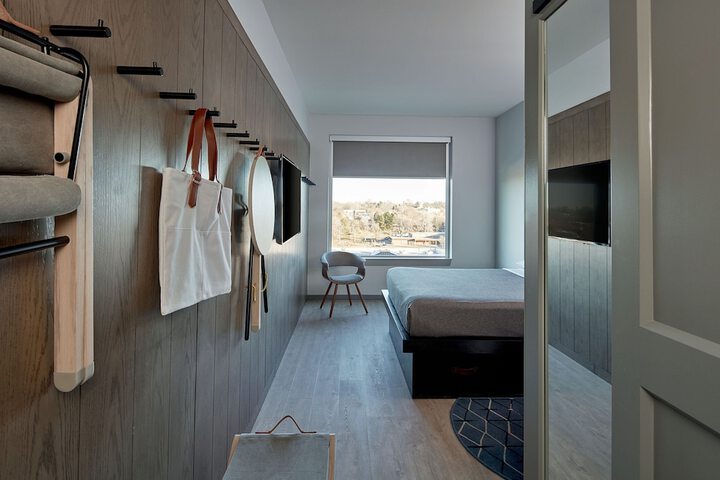 Room 15 of 78