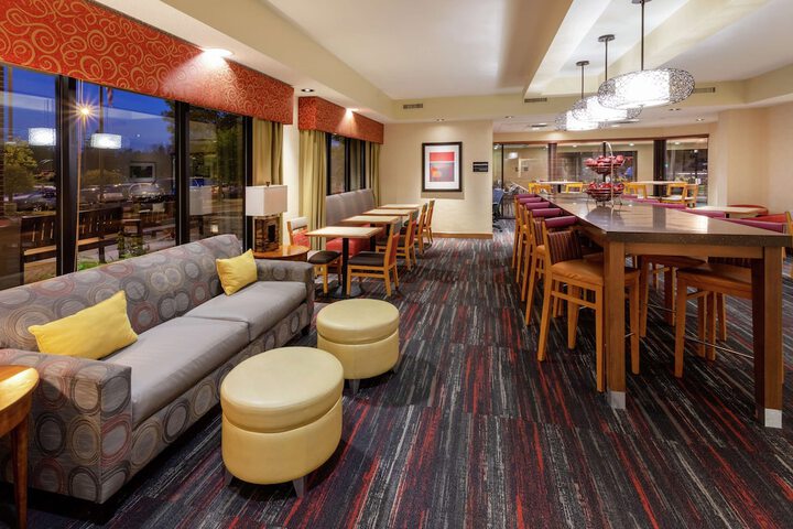 Hotel Interior 8 of 44